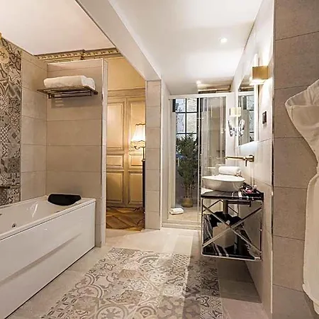Le Petit Manoir 4* Sarlat