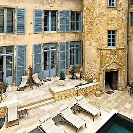Hotel Le Petit Manoir 4*